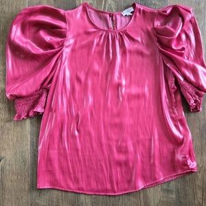 Current Air Fuchsia Gloss Blouse Small
Faux Leather Pink Smocked Sleeve